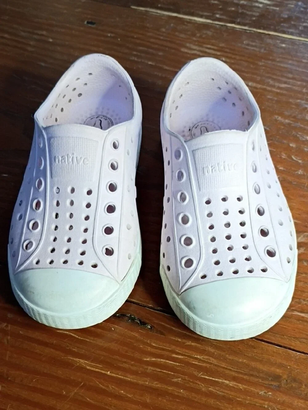 Native Kids Lightweight Slip-On Water Shoes in Pale Pink and White